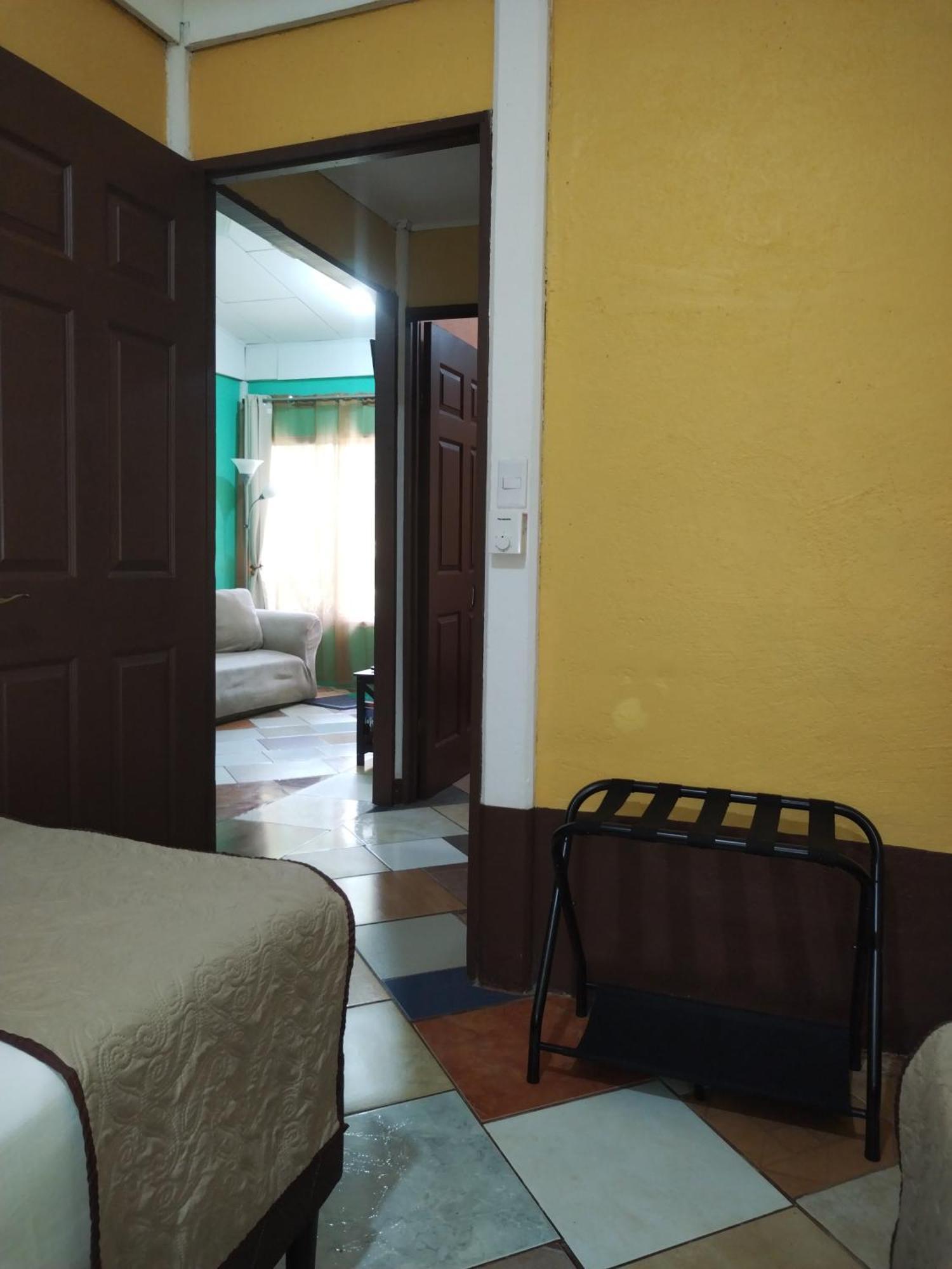 Villa Gabriela, Casa Tucan Liberia Bilik gambar