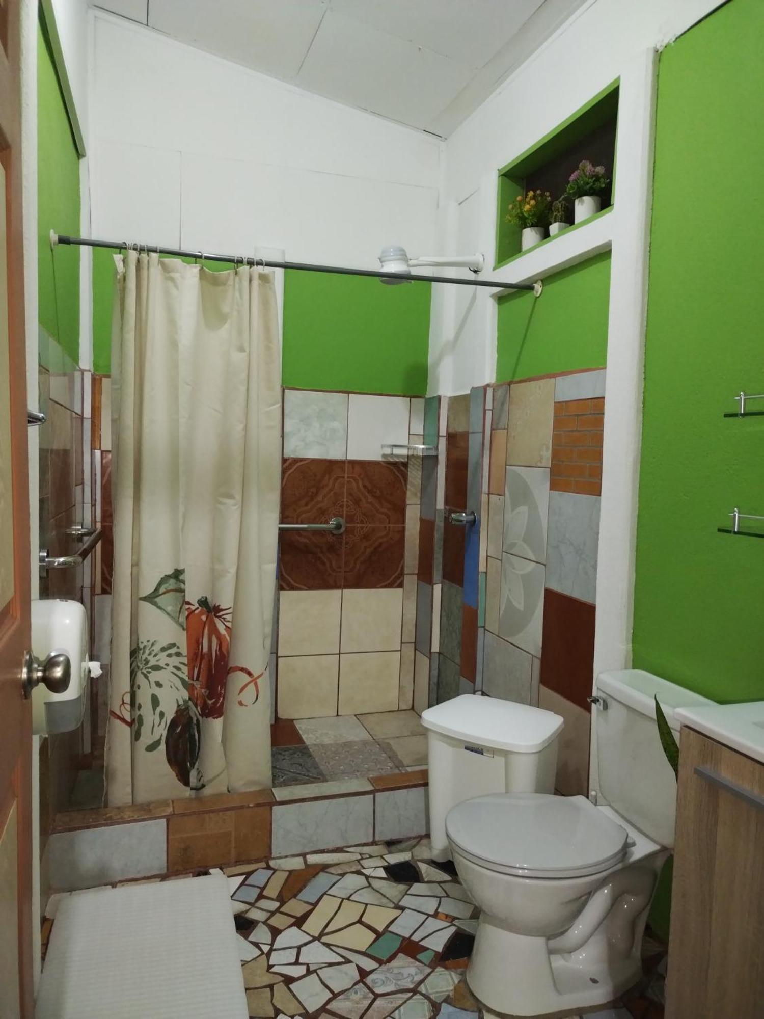 Villa Gabriela, Casa Tucan Liberia Bilik gambar